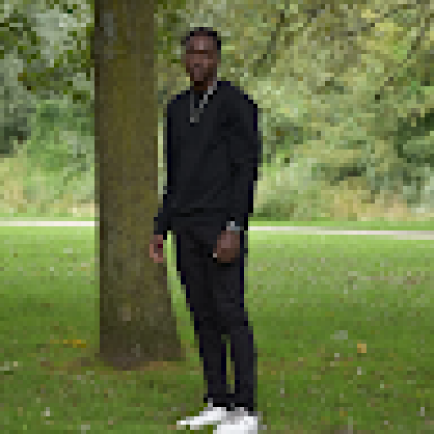 Kioni  zoekt een Kamer / Studio / Appartement in Den Bosch